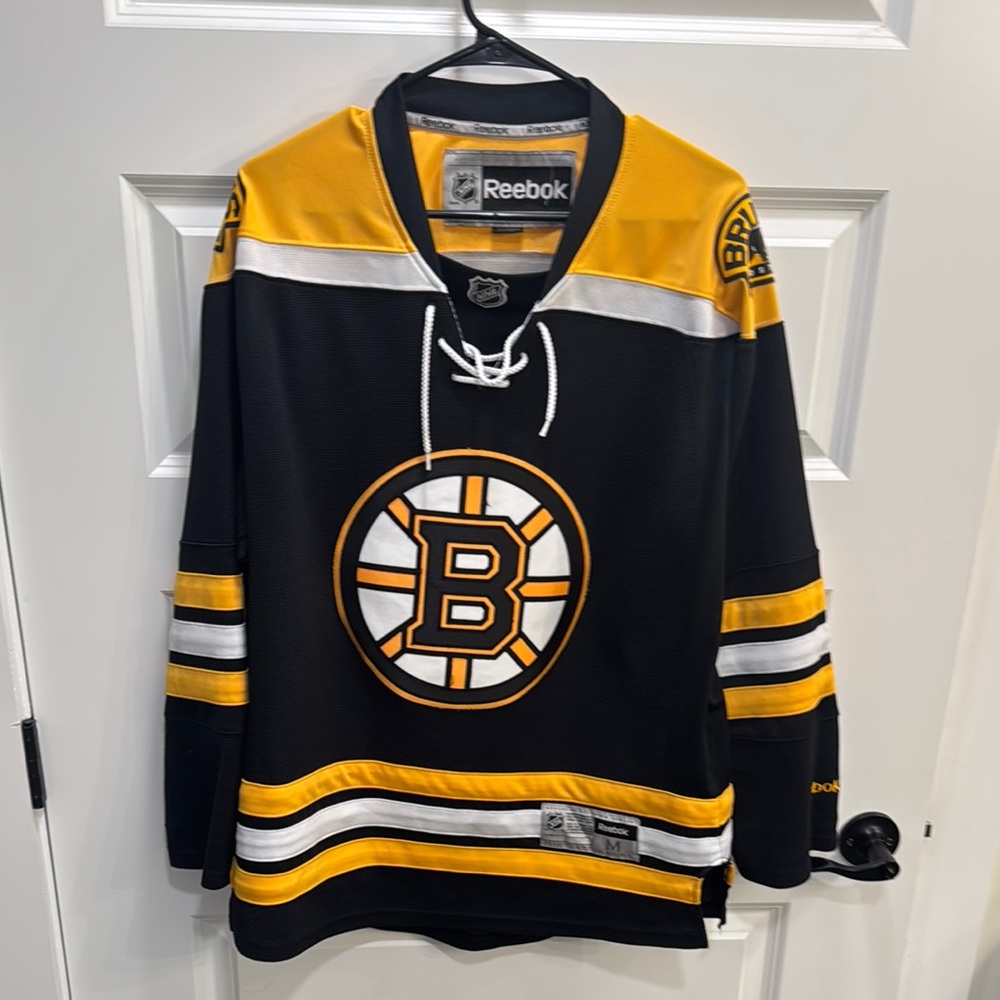 Boston Bruins Vintage Reebok Black and Yellow Hockey Jersey